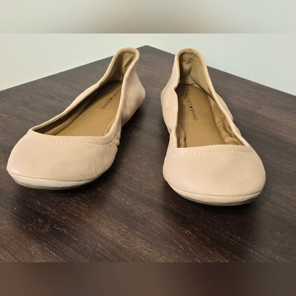 Lucky Brand Women's Emmie Pale Beige Ballet Flat Size 8.5M - Picture 5 of 12